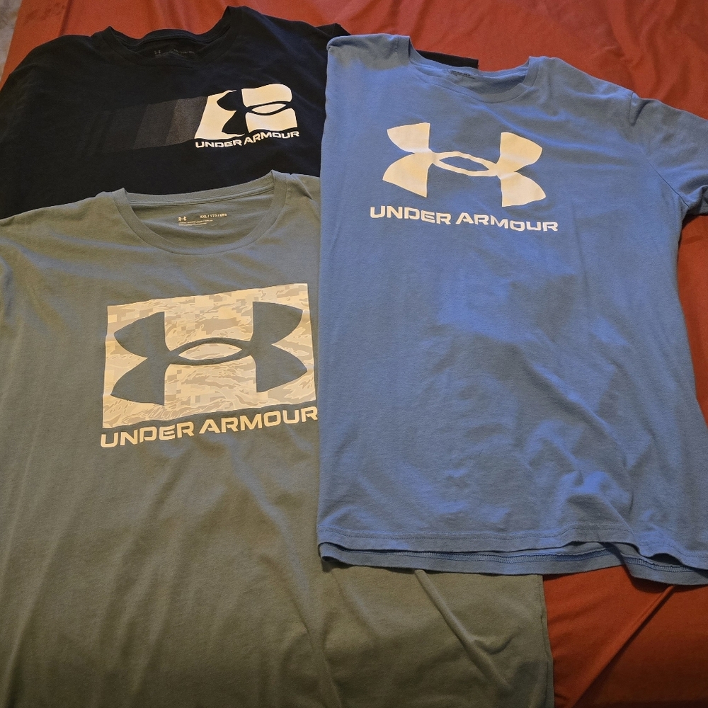 3 Mens UA tee shirts
